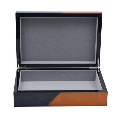 China Durable Wooden Box With Custom Design For Perfume And Jewelry for sale