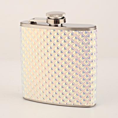 China Morden Glitter Bridesmaid Gift Hot Selling Luxury Customized Luxury Stainless Steel Standard Size Rhinestone Lid Handmade Hip Flask for sale