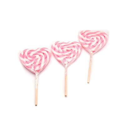 China Ready to be served Love Modelling Fruit Flavored Hard Candy Lollipops for sale