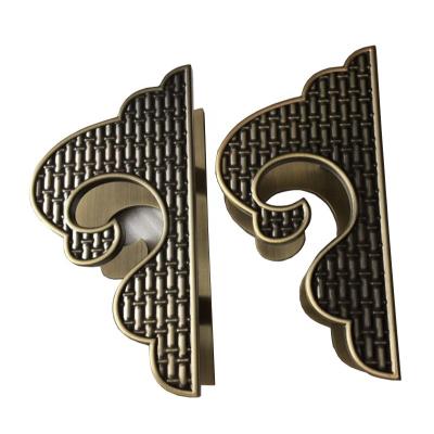 China Classic Unique Art Aluminum CNC Carving European Antique Copper Big Double Sided Pull Door Handle For Wooden Glass Door for sale