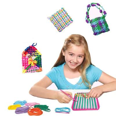 China Eco-Friendly Toys Handmade DIY Handmade Toys Girls Gift Promotion Potholder Weaving Loom Kit Weaving Knitting Loom Set For Kids for sale