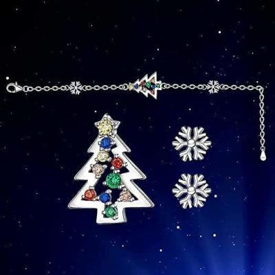 Chine Bracelets d'arbre de Noël pour l'étoile Jingle Bell Adjustable Xmas de flocon de neige de filles d'enfants à vendre