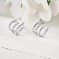 China De klauw vormde 925 Zilveren Oorringen van CZ, Rhodium Geplateerd Sterling Silver Stud Earrings Te koop