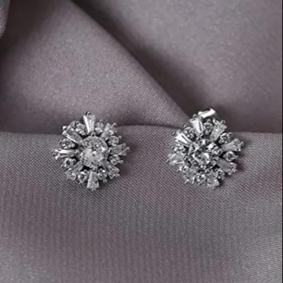 China Round Handmade Gold Stud Earrings , Fashion Trendy 925 Sterling Silver CZ Earrings for sale