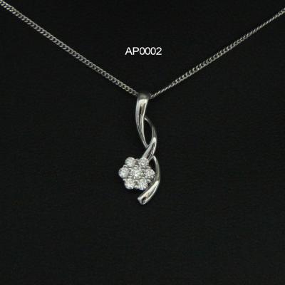 China Plating 18 Gold 18K Gold Diamond Necklace Pendant Size 6.5*15mm for sale