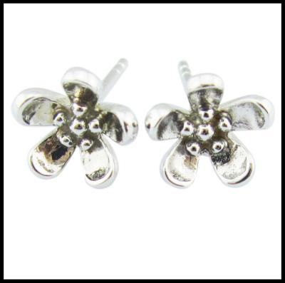 Chine Portable 925 Argent CZ Boucles d'oreilles Stud Boucles d'oreilles Petit avantage véritable boucles d'oreilles en argent sterling petites boucles d'oreilles en argent à vendre