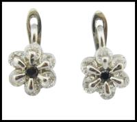 Cina Cz Pietra Dimensioni 1,0-1,25 mm Cubici senza nichel Zirconia 925 d'argento Orecchini con design Fiore Orecchini rosa d'argento sterling in vendita