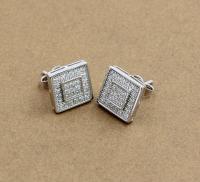 Chine Boucles d'oreilles en argent sterling 925 avec des pierres de zirconium cubiques Boucle d'oreille unique CZ haute à vendre