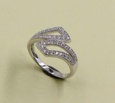 China AAA Cubic Zirconia Rings In 925 Sterling Silver Silver Diamond Rings 925 Sterling Ladies Silver Rings Silver Bow Ring for sale