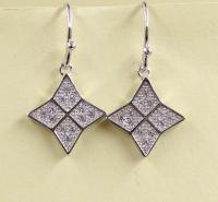 China 925 Sterling zilver vierblaadje klaver oorbellen met kubische zirconia stenen Dangle oorbel uniek CZ hoge kwaliteit Te koop
