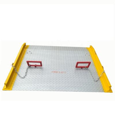 China Safety handling industrial graded steel dock panel attached to trailer/forklift dock panels for use for sale