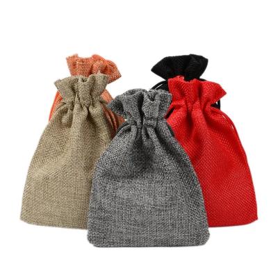 China Jute Drawstring Pouch Mix Color Modern Canvas Bundles 9x12cm For Gift Wedding Party Christmas Candy Packaging Bags for sale