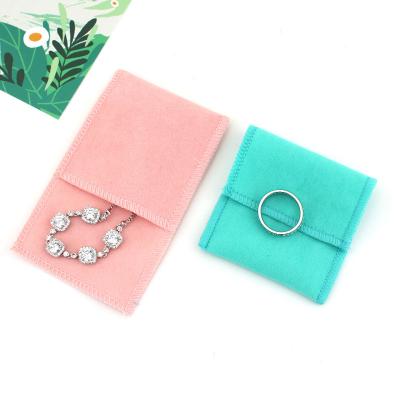 China Luxury Small Velvet Modern Soft Jewelry Pouch Small Jewelry Gift Bag Necklace Earrings Rings Small Pouch Bags for sale