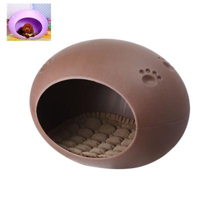 China Sustainable Promotional Plastic Pet Cage With Egg Shape For Lovely Pet for sale