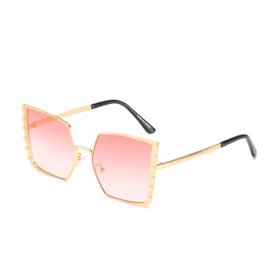 China Fashion Sunglasses Banei Square Sun Glass Women Metal Gradient Logo Shades Novelty Classic Elegant Custom Personalized Sunglasses for sale