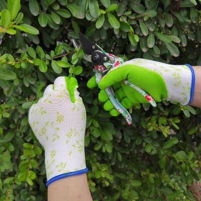 China Customized Breathable Green Floral Anti-Slip Garden Work Gloves With Latex Coating For Women Tall For Summer Spring for sale