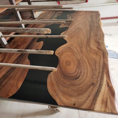 China Solid South American Black Walnut Epoxy Table Top for sale