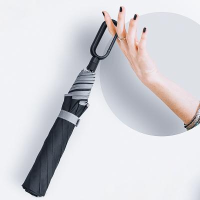 China New Design Modern Connection Easy To Travel Lock Parasol 2 Folds Double-folding Hanging Umbrella With Lock for sale