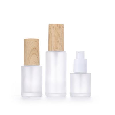 China 20g 30g 50g 60g 80g 100g 120g Hot Selling Recyclable Eco-friendly Frost Clear Glass Cosmetic Container Set With Plastic Bamboo Lid for sale