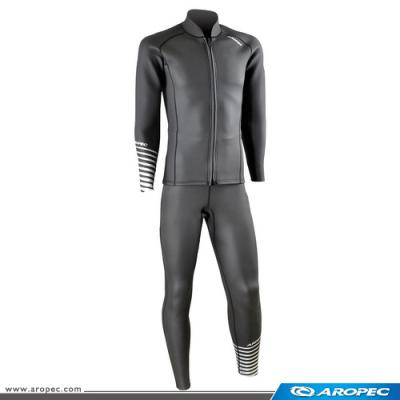 China 2mm Breathable 2PC Freediving Wetsuit for sale