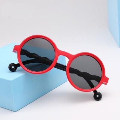 China Fashion Colorful UV400 Sunglasses Kids Polarized Flexible Sunglasses Silicone Kids Sunglasses for sale