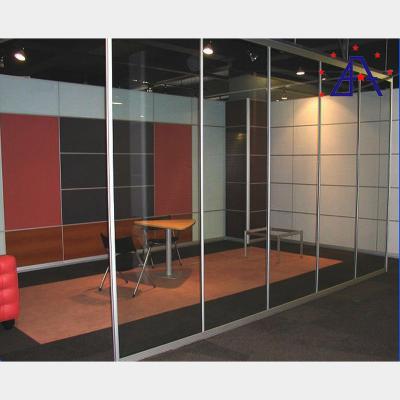 China Various Sale Aluminum Frame Removable And Glass Partition Wall Off Screen for sale