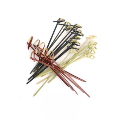 China Wholesale Custom Disposable Easily Cleaned Fruit Sticks Colored Bamboo Knotted Skewers for sale