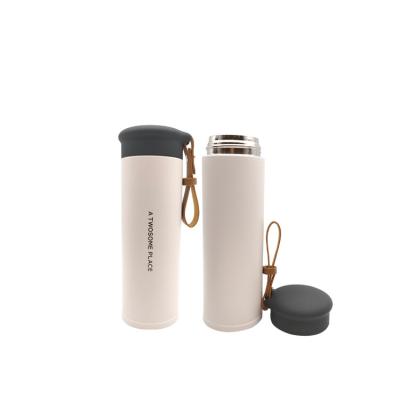 China Double Wall Stainless Steel Water Bottle Vacuum Tumbler Sport Bottle Gift Set en venta