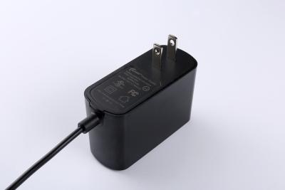 Cina adattatori 12V 2A 24V 1A SAA PSE UKCA di corrente continua di CA del supporto della parete di 5V 3A 12V 2.5A 30W in vendita