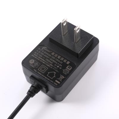 China 9V 2A 12V 1.5A 6V 3A comutou o padrão da fonte de alimentação IEC62368 IEC60335 UL1310 à venda