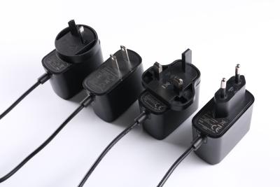 Cina CE UKCA SAA PSE dell'UL universale nero dell'adattatore 5V 2A 5V 2.5A 12V 1A 12V 1.25A di CC di CA in vendita