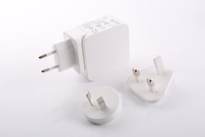 China Universal PD Travel USB Power Adapter 45W 5V 3A 9V 3A 12V 3A 15V 3A 20V 2.25A for sale