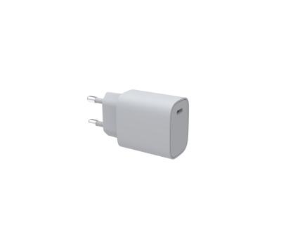 Chine Chargeur mural USB ABS PC Niveau d'efficacité VI avec chargeur USB C rouge 20W à vendre