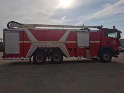 Cina JP18 95km/h HOWO Water Tower Fire Truck 9940 × 2520 × 3580MM Industrial Fire Truck in vendita