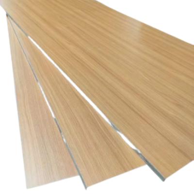 China Wholesale Price Modern Easy Fabricability 18mm Antistatic Melamine Laminated Plywood for sale