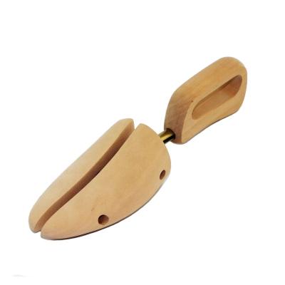 China Lightweight Adjustable Wooden Shoe Shaft with Strand Handle in Schima, Open Toe Shoe Spinning Shaft - ST07A Kids Shoe Executive for sale