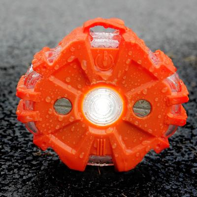 China Magnet Base High Quality IPX8 11 Modes Led Emergency Warning Light For Car for sale