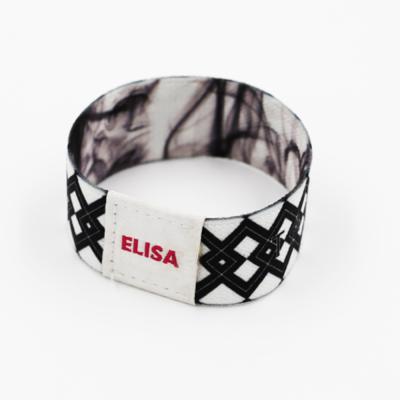 China RFID Wrist Band Chip Embedded Woven NFC Stretch Elastic Wristband Tagging With QR Code Printing for sale