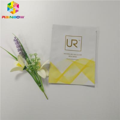 China Moisture Proof Cosmetic Packaging Bag Plastic Aluminum Foil Glossy Printing Surface for sale