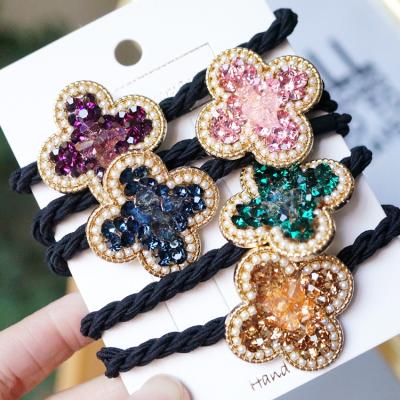 China European and American baroque style autumn and winter vintage color handmade preservation plating four-leaf clover oden crystal rhinestone hair ring for sale