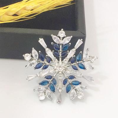 China Blue and White Snowflake Brooch Silver Color-preservation High Quality Pin Zircon 3A Brooch Pin for sale