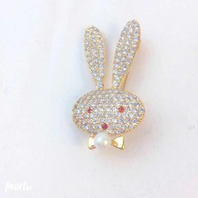 China Micro Inlaid Brooch High-grade Environmental Protection Rabbit Zircon Pearl Brooch Suit Sweater Corsage Shawl Buckle Accessories Brooch for sale