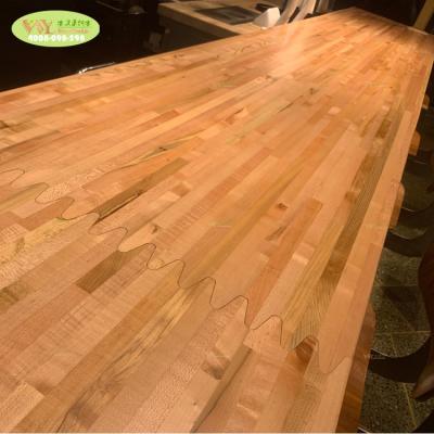 China Solid wood common wood table tops/factory industrial custom hard maple finger restaurant worktops for sale