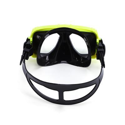 China Waterproof / Comfort Fit 2021 Large-Frame Glass Snorkel Low Volume Adult Freedive Mask And Snorkel Set Diving Goggles Snorkel Gear Gear For Tee for sale