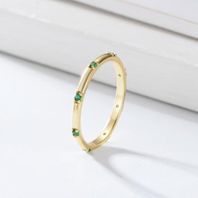 China Trendy Simple 925 Sterling Silver Stacking Ring Colorful Modern Zirconia Emerald Gold Ring For Women for sale