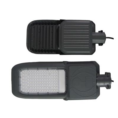 China ROAD 40w 60w 80w 100w Ip65 Best Quality All In Two Solar Street Light for sale