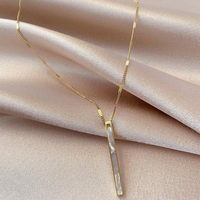 China 2021 FASHIONABLE Shell Necklace Simple And Cold Style Clavicle Chain Niche Temperament Necklace for sale