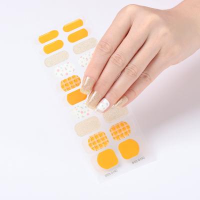 China Easy To Apply And Remove Nail Gel Polish UV Lamp Logo Gentle Style Beautysticker Gel Nail Polish Custom Wholesale UV Lamp Nail Gel Polish for sale