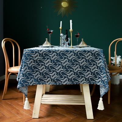 China Hot Selling Garden Jacquard Tablecloth Cover Tassel High Quality Waterproof Tablecloth Luxury Amazon Decor Luxury Tea Table Mat for sale