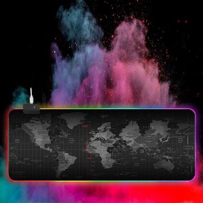 China Computer RGB Rubber and Cloth USB Light Gaming Custom Map of Oversized Large Multi-Function Desktop Gaming Mouse Pad Protective Mouse Pad for sale